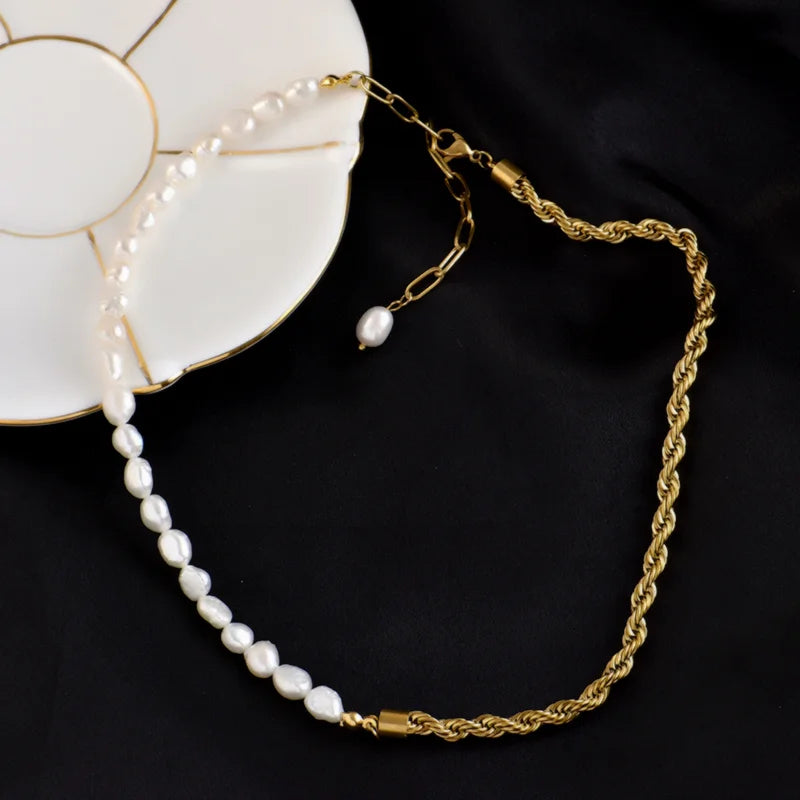 Summer Breeze Clavicle Charm Necklace - GlamoROZ