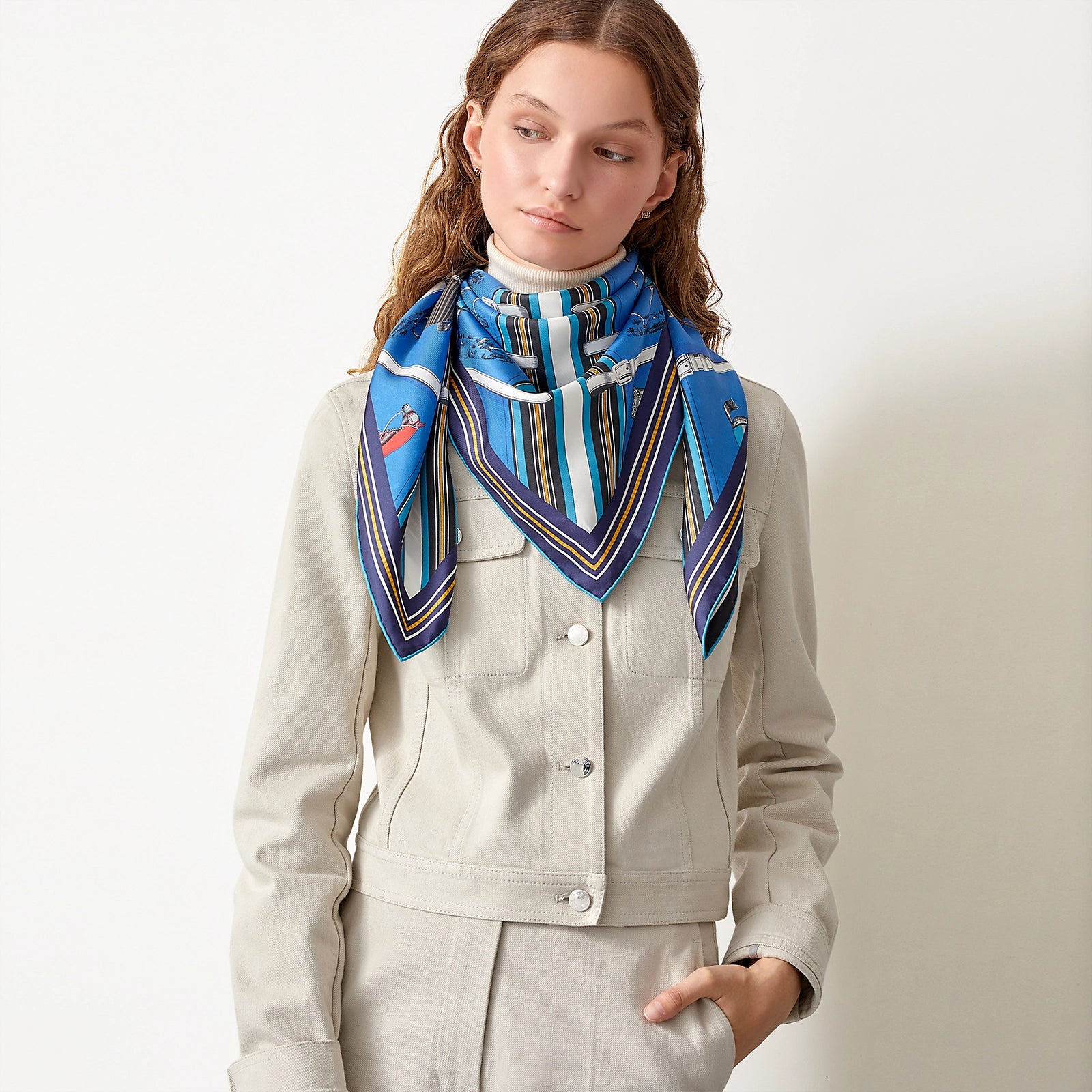 Plaid Silk Equestrian Chic scarf - GlamoROZ