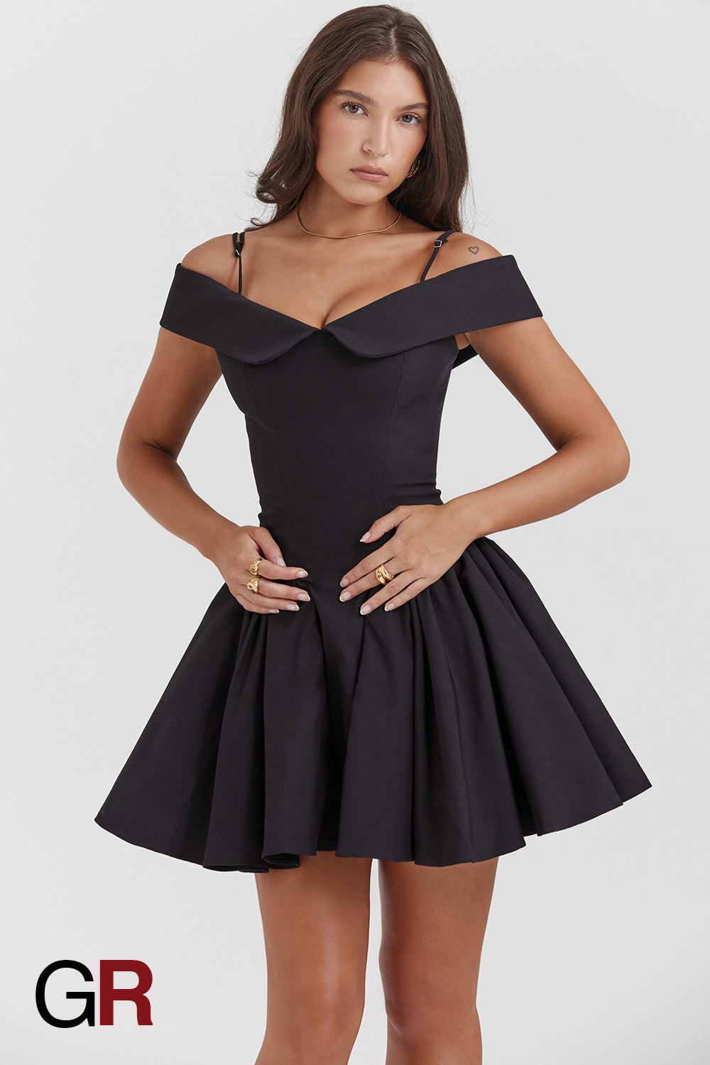 Hot Girl Off-Shoulder Little Black Dress - GlamoROZ