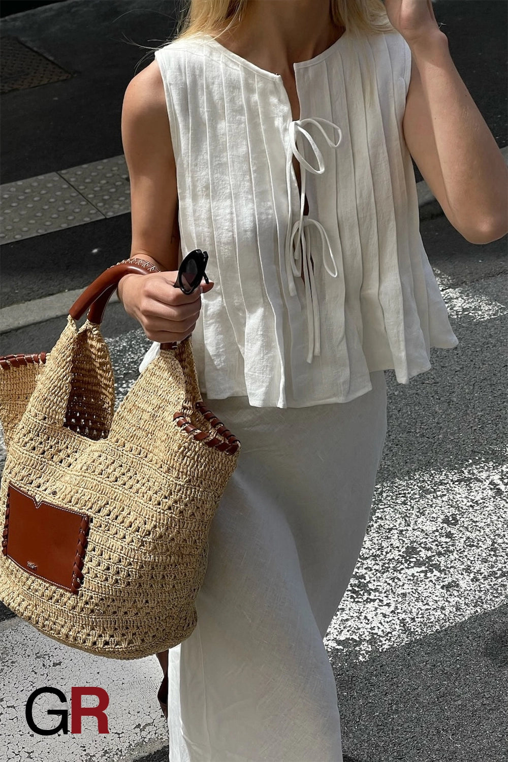 Serene Lace-Up White Cotton-Linen Shirt - GlamoROZ