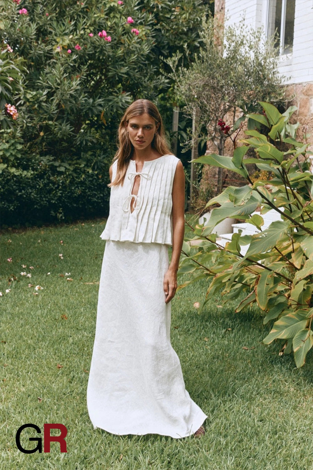 Serene Lace-Up White Cotton-Linen Shirt - GlamoROZ