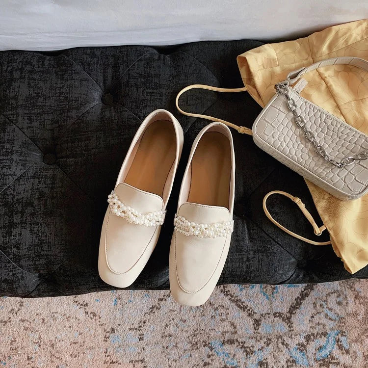Parisian Pearl Embellished Retro Flats - GlamoROZ