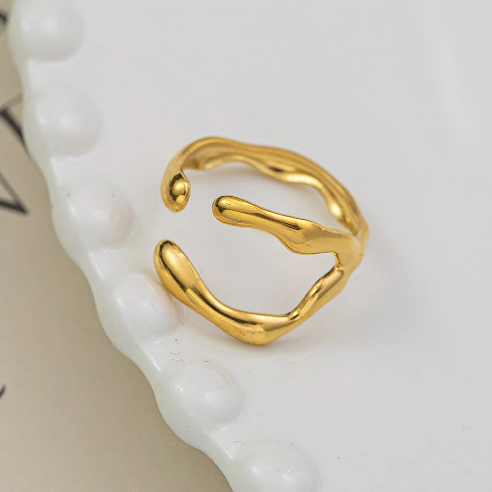 Elegance Hollow Ring - GlamoROZ