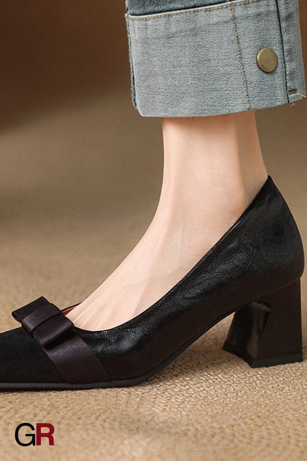 Retro Square Head Stitching Chunky Heel Pumps Women's Spring And Autumn New Bow Low-cut High Heels