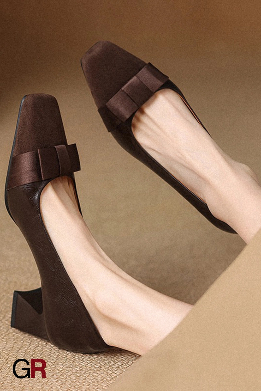 Retro Square Head Stitching Chunky Heel Pumps Women's Spring And Autumn New Bow Low-cut High Heels