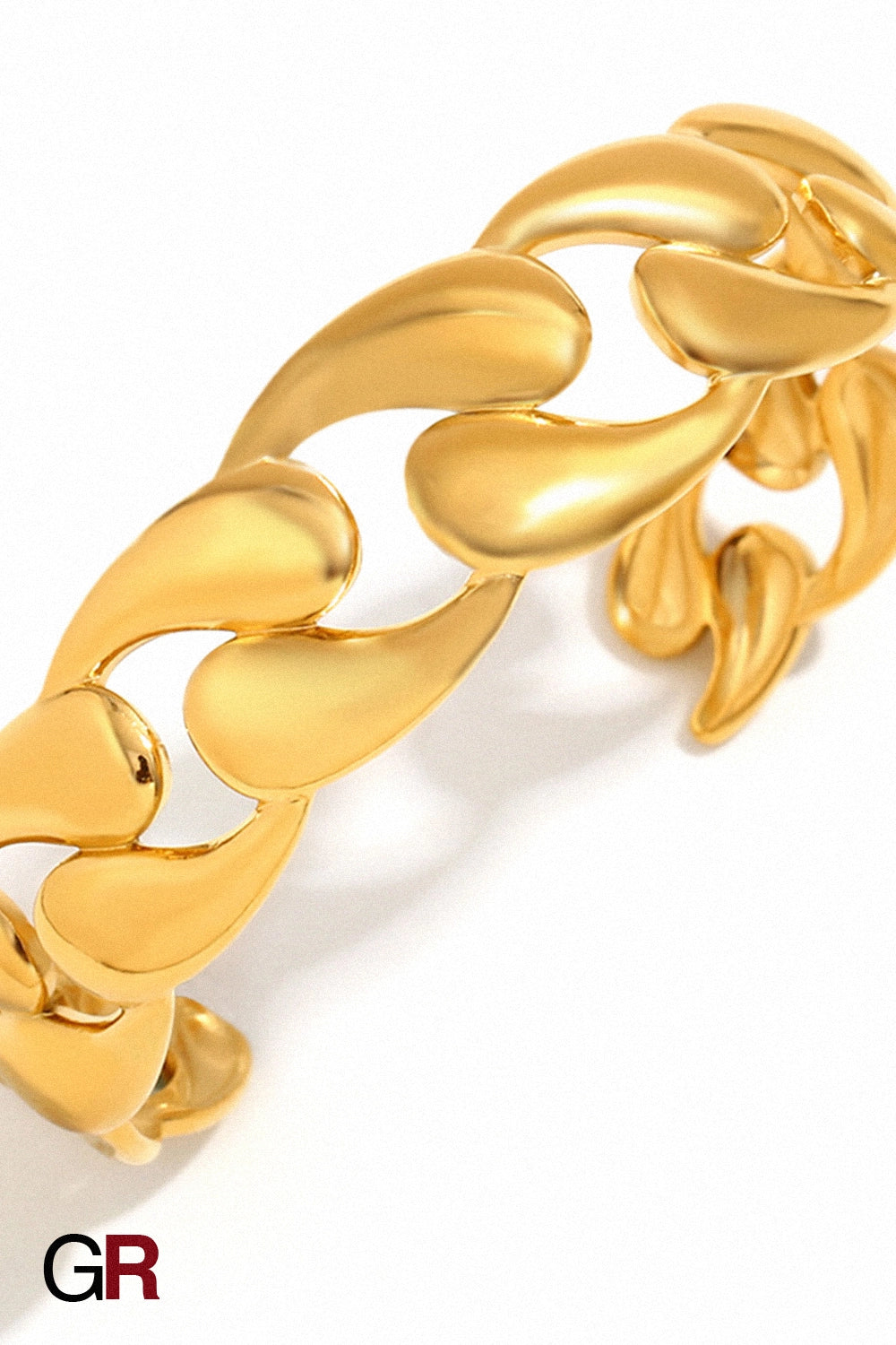 Serpentine Curve Cuff