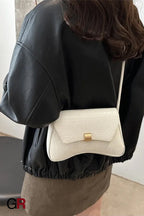 Trendy Retro Lock Simple Underarm Small Square Shoulder Bag