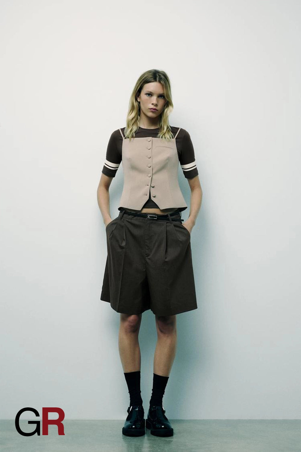 Chic French-Inspired Slim-Fit Breasted Sling Top - GlamoROZ
