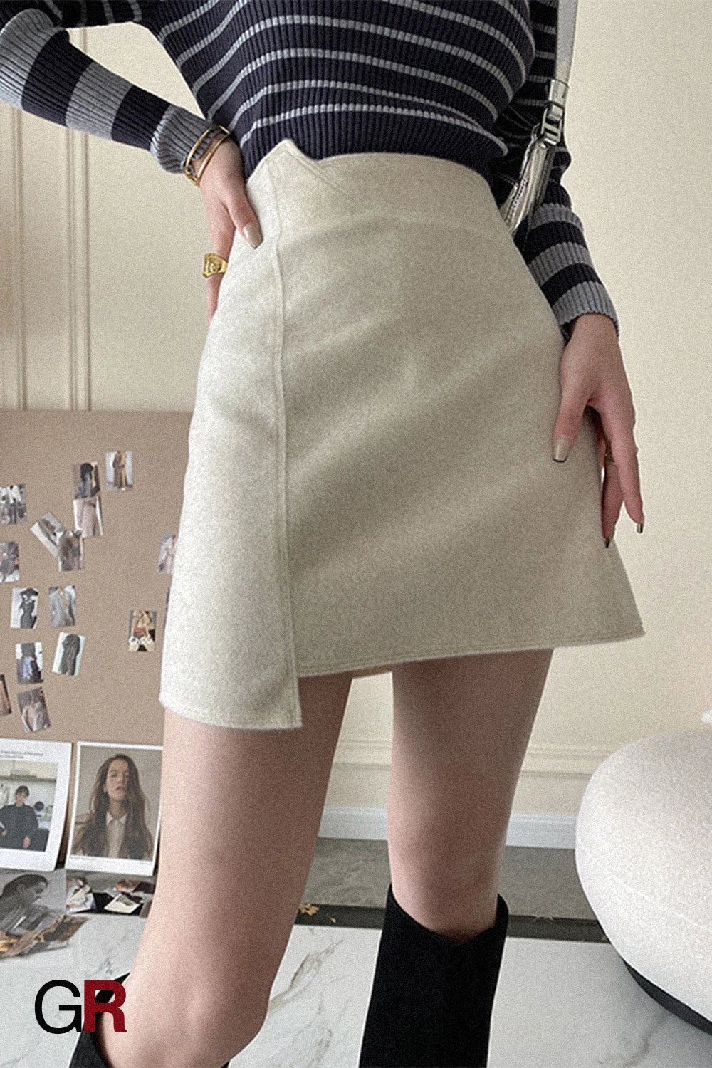 Small Man Buttock Wool Short Skirt Female