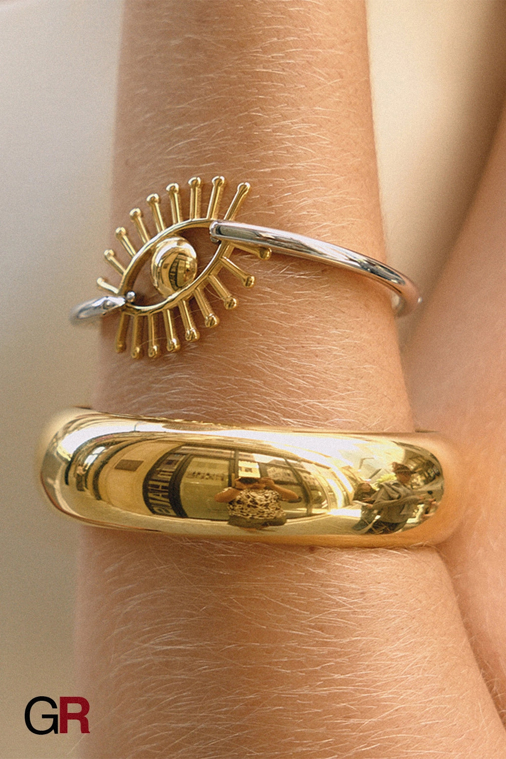 Lumière Eye Cuff