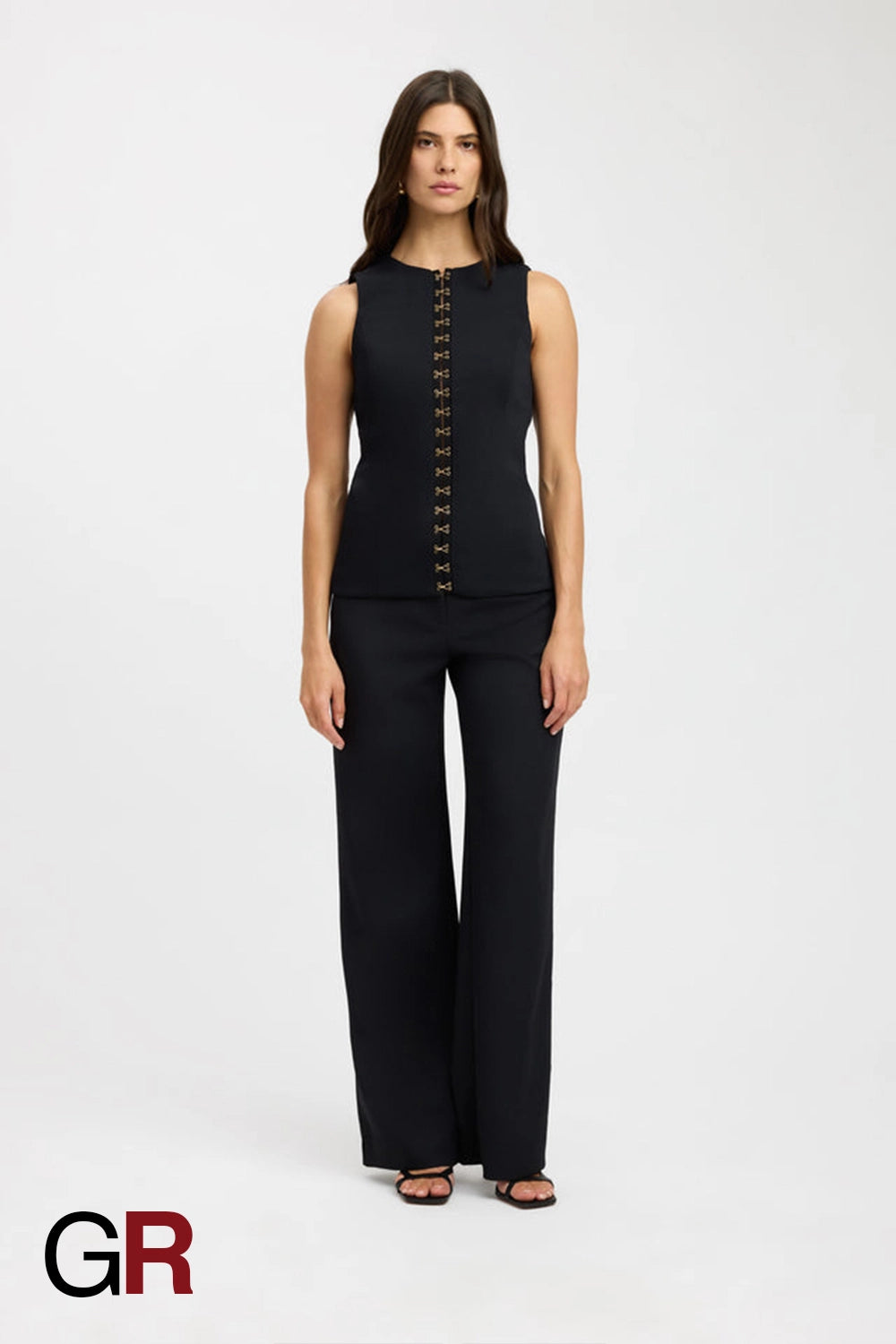 Single-Breasted Black Round Neck Sleeveless Vest - GlamoROZ