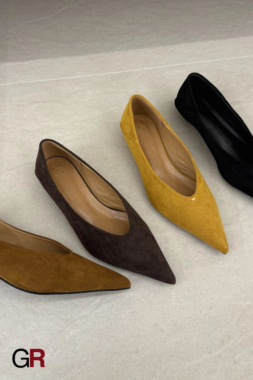 Léonie Suede Pointed Flats