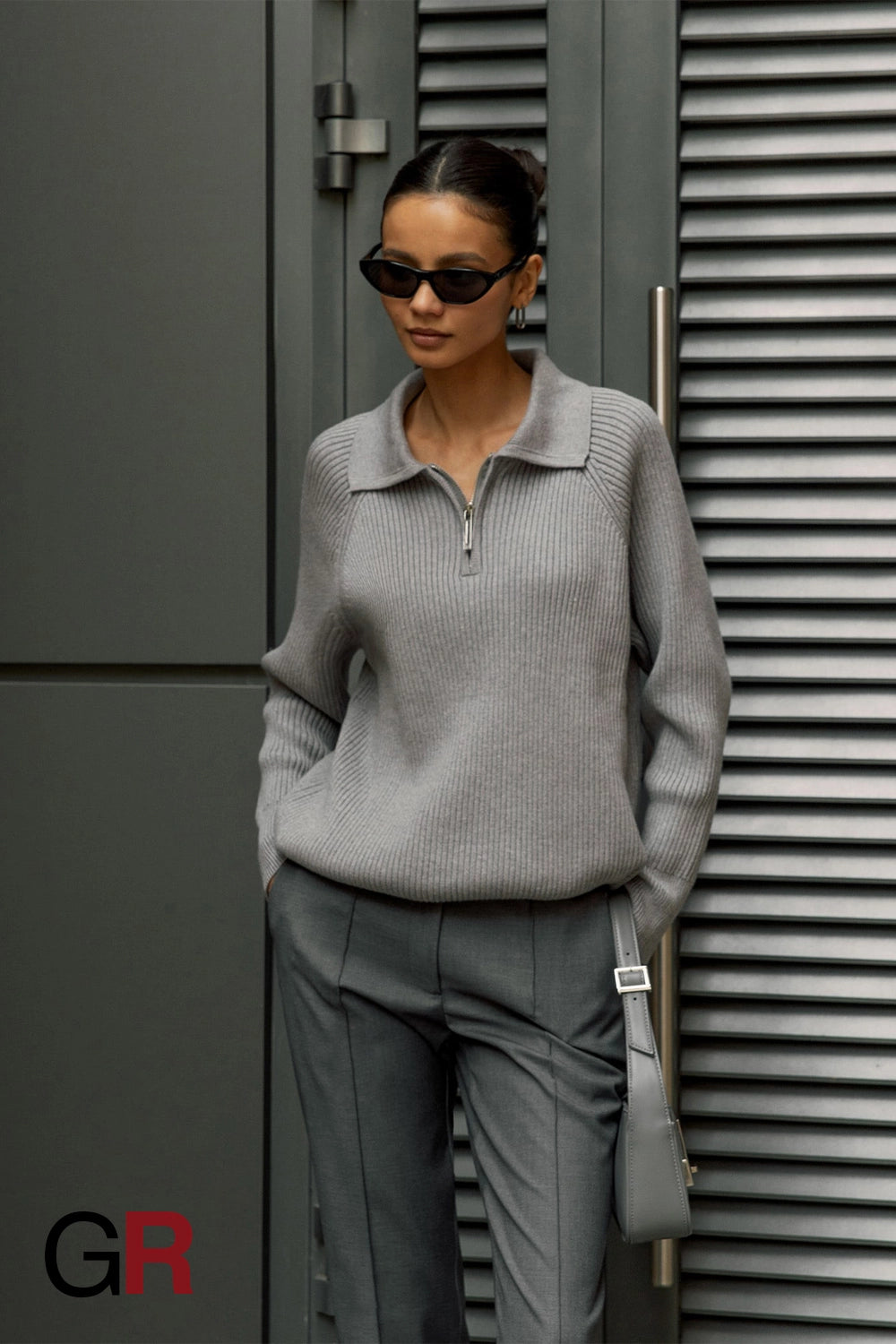 Timeless Polo Collar Knitted Grey Sweater - GlamoROZ