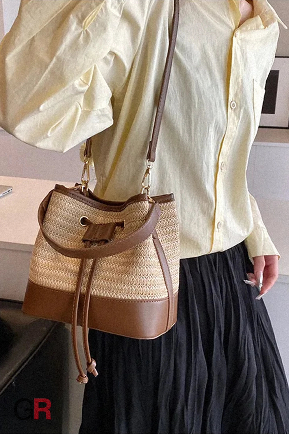 Woven Straw Women's Crossbody Portable Bucket Bag