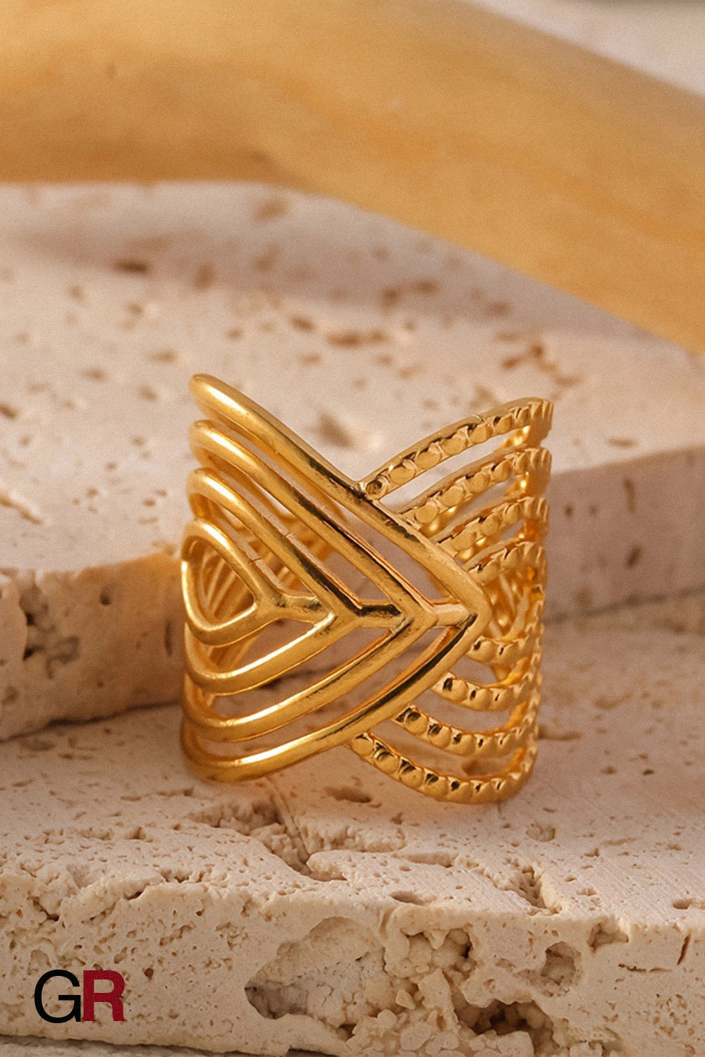 Aurum Apex Ring