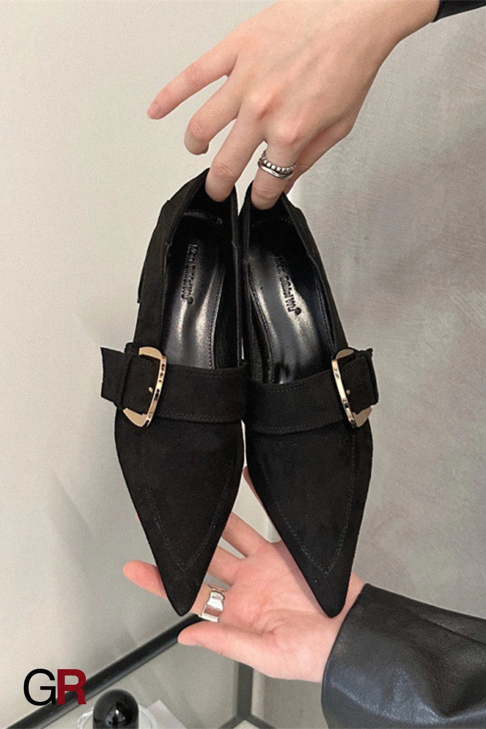 Élodie Buckle Pumps