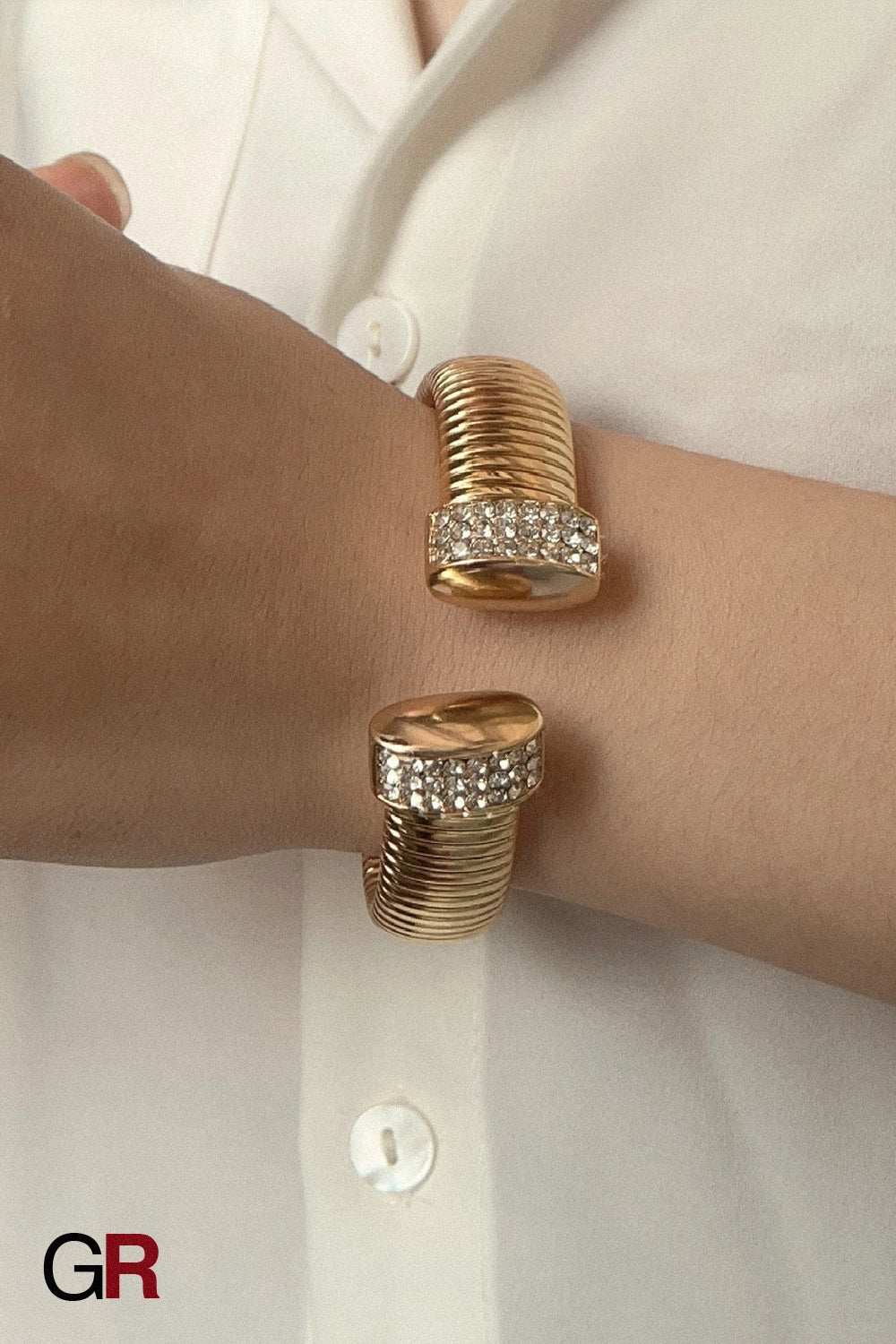 Lustré Crystal Cuff