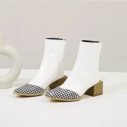 Grandeur Brit Pointed Leather Boots - GlamoROZ