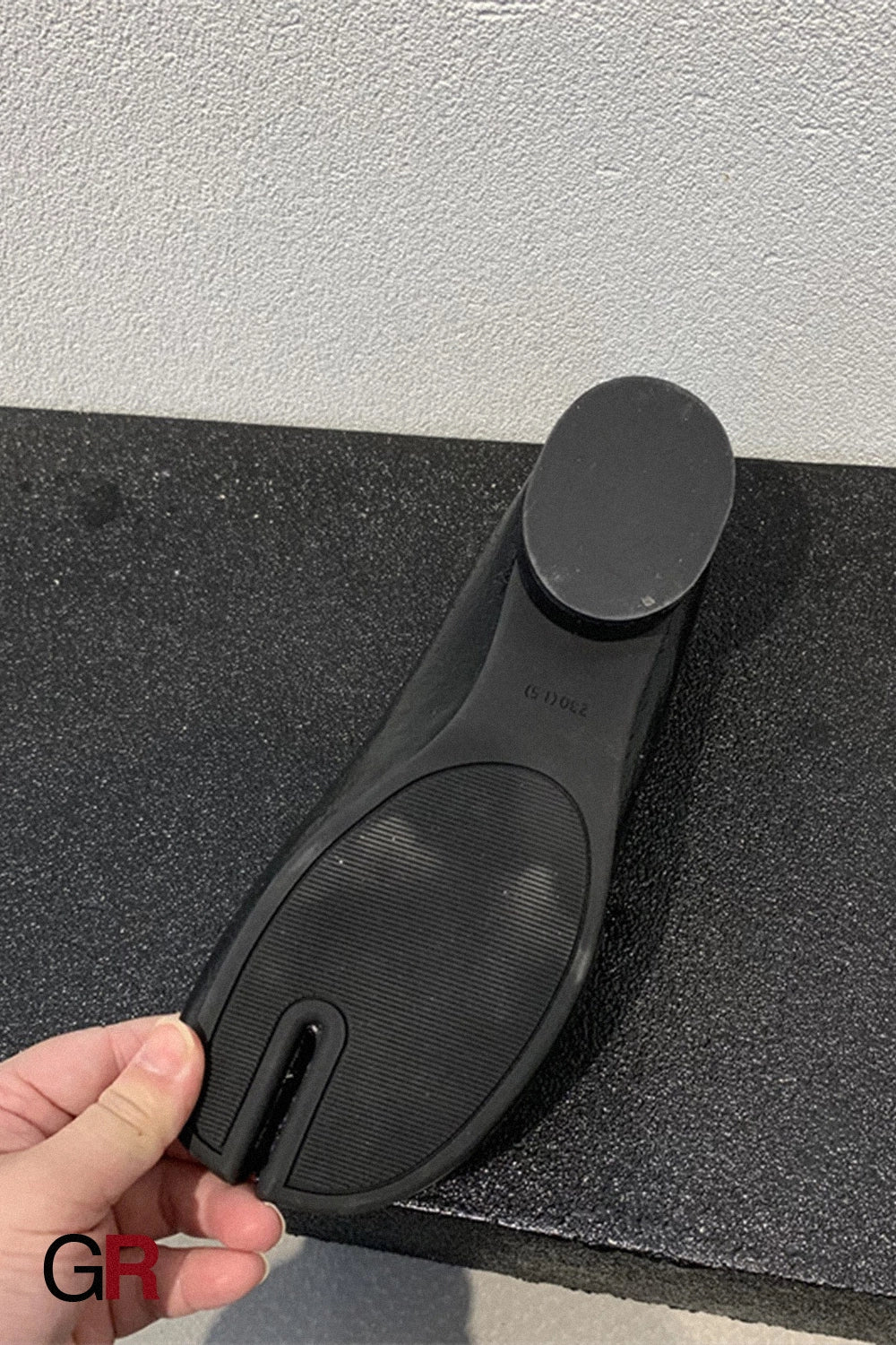 Celeste Split-Toe Flats