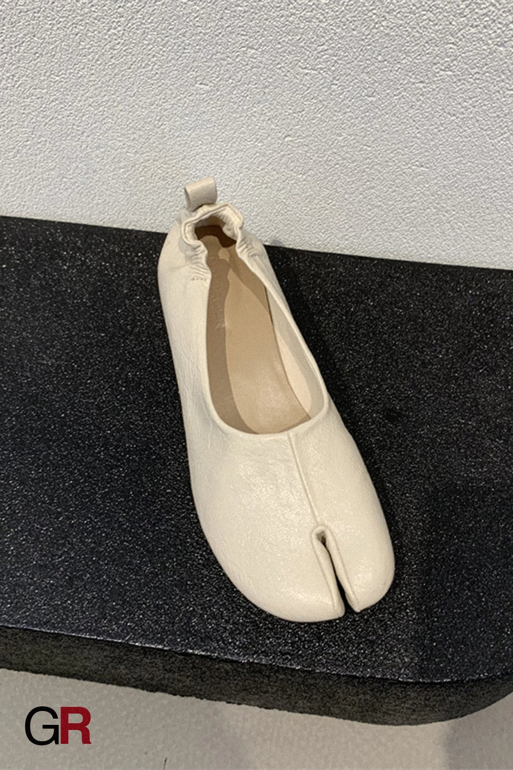 Celeste Split-Toe Flats