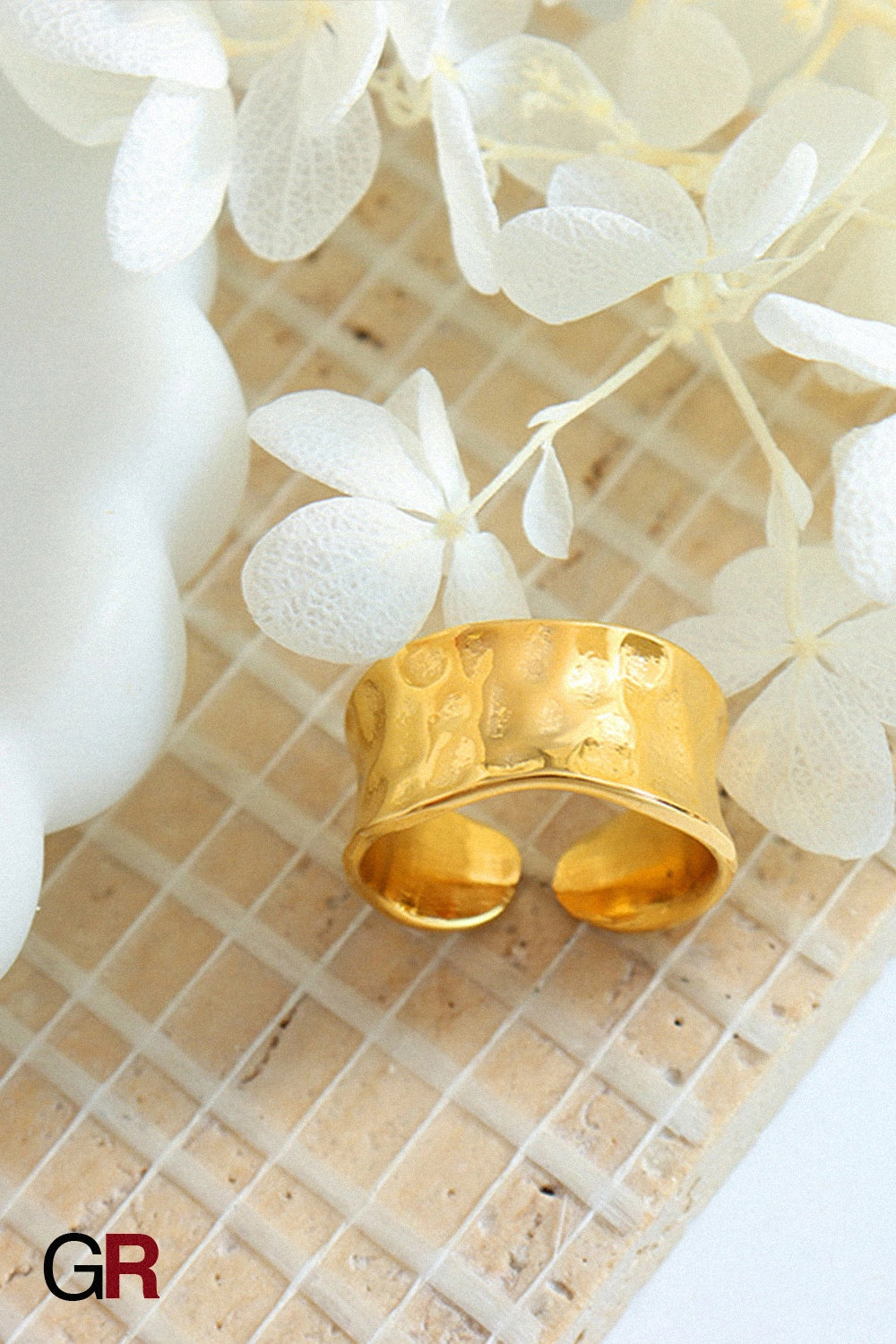 Aurora Hammered Band